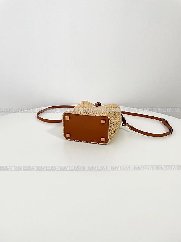 생로랑르37미니라피아버킷백 20260410-163742-005루.jpg