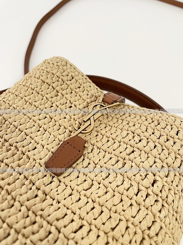 생로랑르37미니라피아버킷백 20260410-163743-010루.jpg