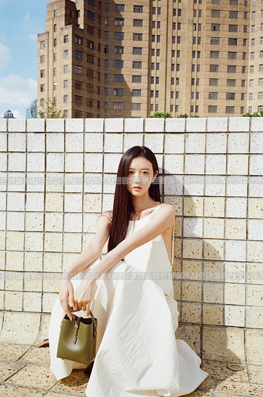 생로랑르37미니라피아버킷백 20260410-164514-020루.jpg