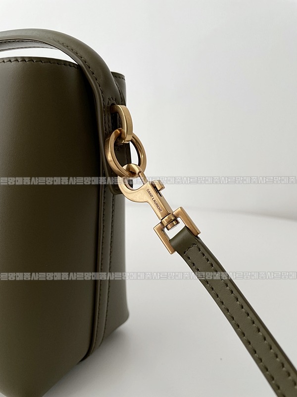 생로랑르37미니라피아버킷백 20260410-164513-014루.jpg