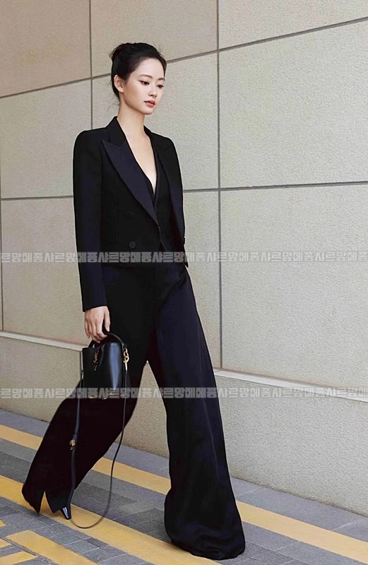 생로랑르37미니라피아버킷백 20260410-165322-027루.jpg