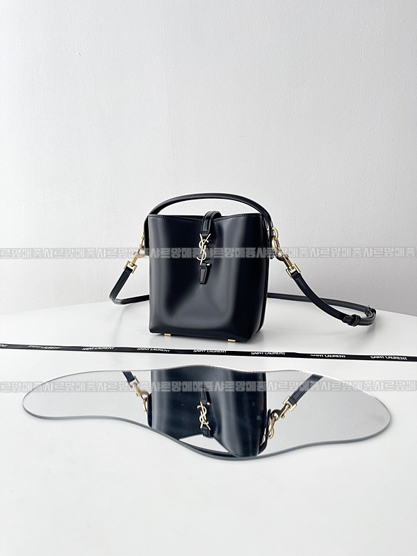 생로랑르37미니라피아버킷백 20260410-165318-002루.jpg