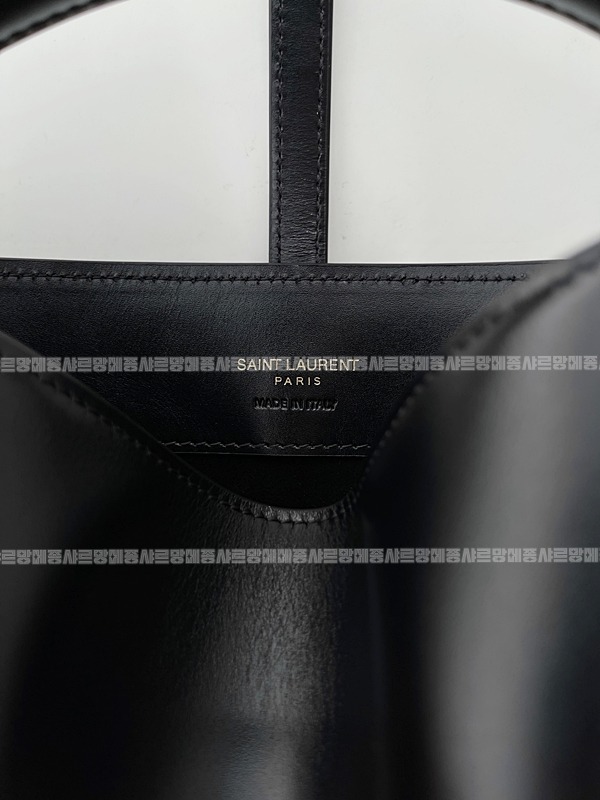 생로랑르37미니라피아버킷백 20260410-165319-008루.jpg
