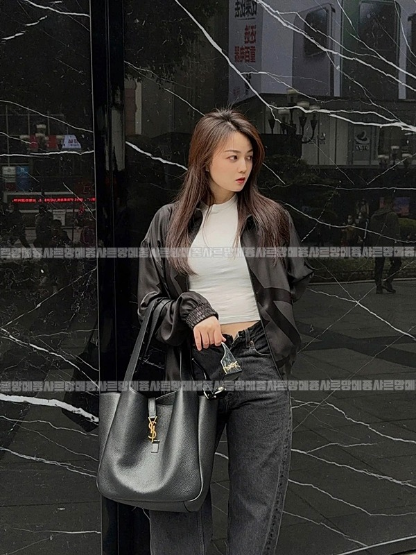 생로랑5아7베아토트백  20260411-101620-024루.jpg