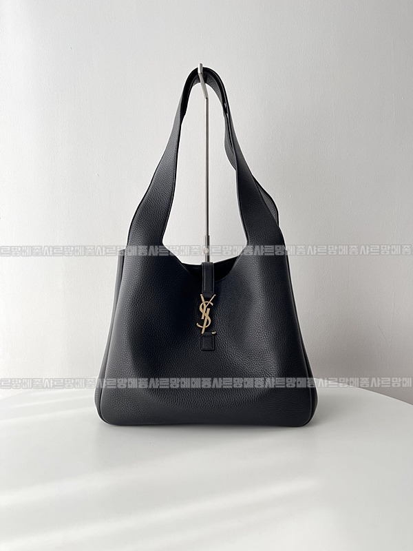 생로랑5아7베아토트백  20260411-101617-008루.jpg