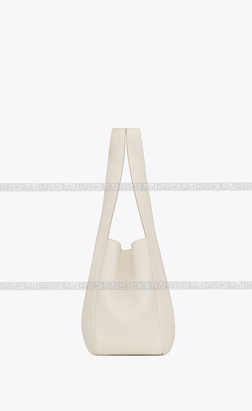 생로랑5아7베아토트백  20260411-102112-021루.jpg