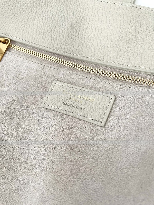 생로랑5아7베아토트백  20260411-102111-012루.jpg