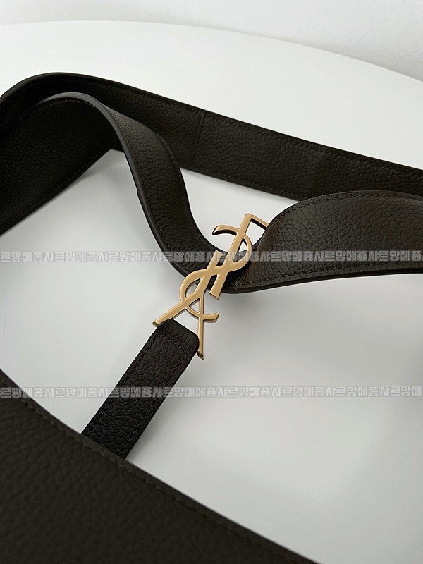 생로랑5아7베아토트백  20260411-102400-013루.jpg