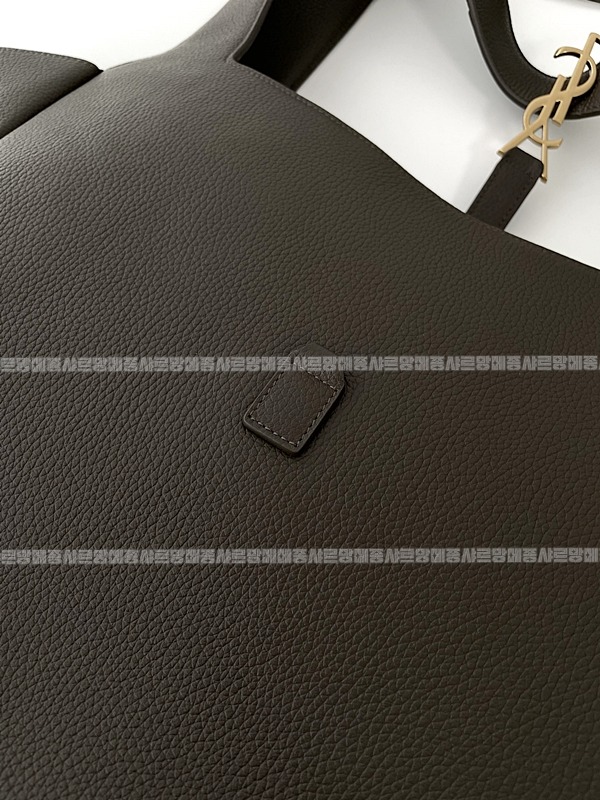 생로랑5아7베아토트백  20260411-102401-016루.jpg