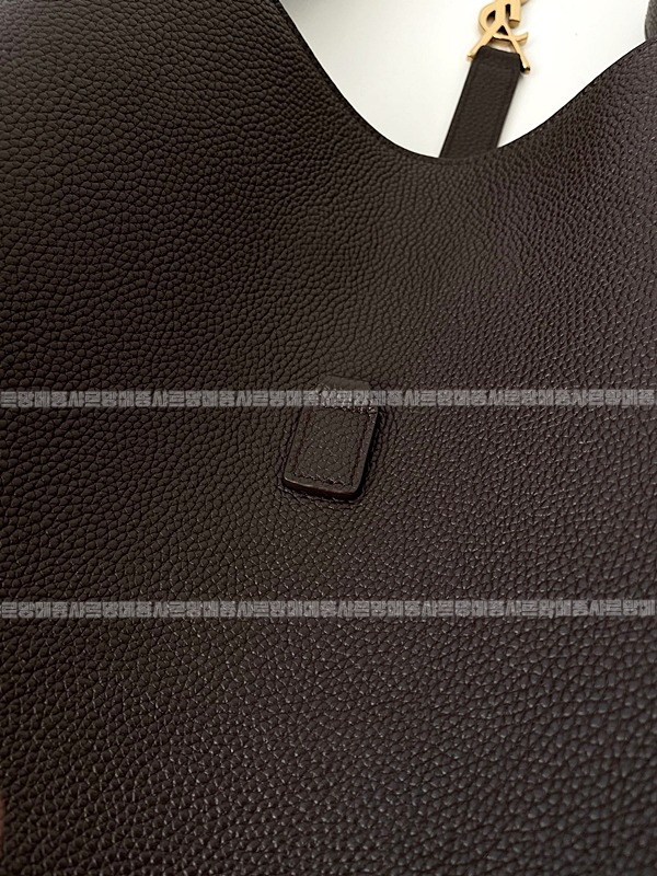 생로랑5아7베아토트백  20260411-102831-014루.jpg