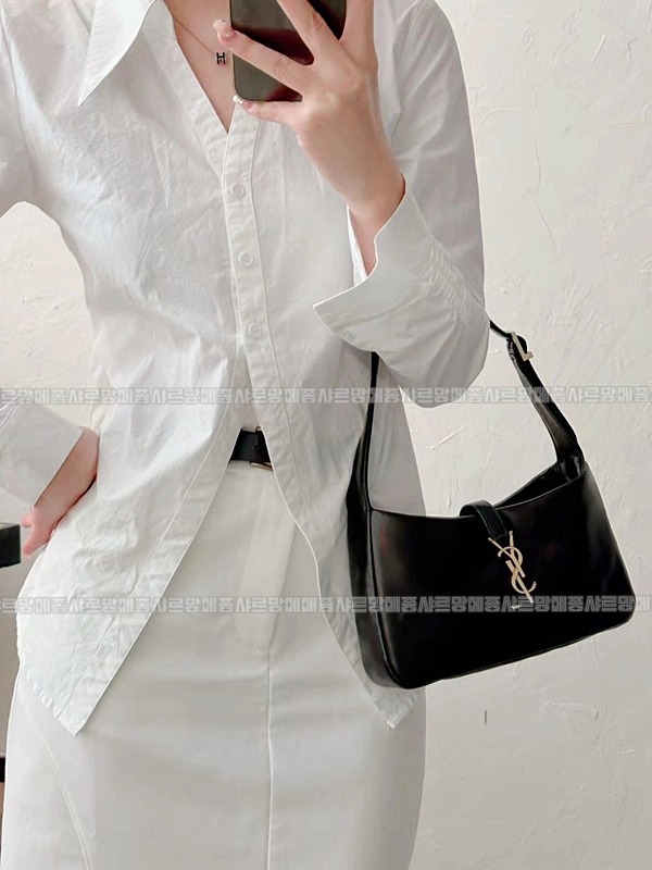 생로랑5아7호보백  20260411-103545-018루.jpg