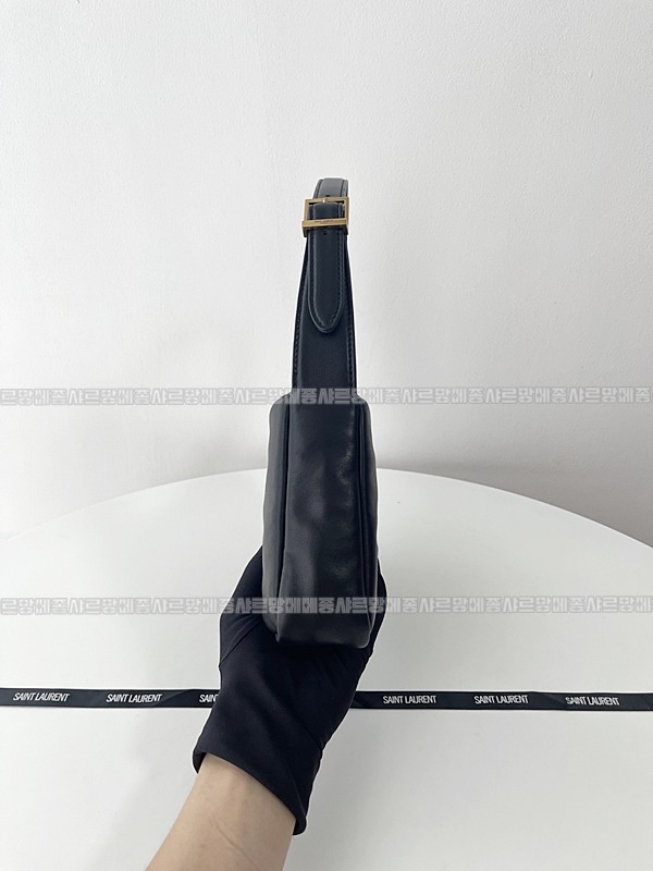 생로랑5아7호보백  20260411-103543-005루.jpg