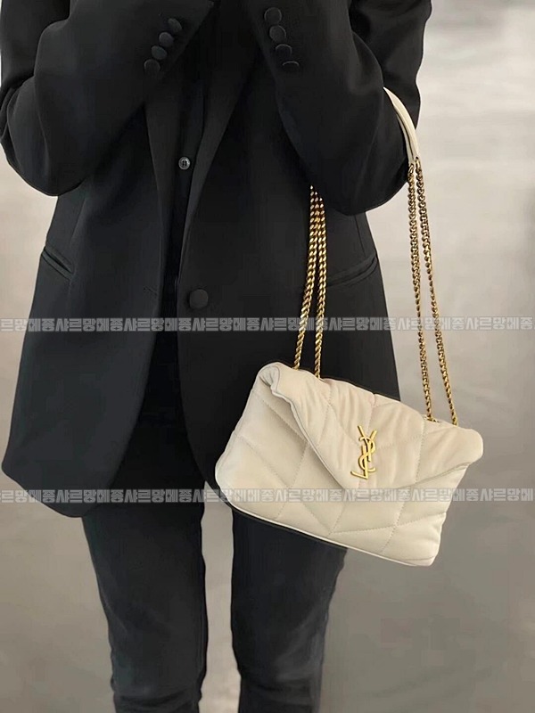 생로랑루루푸퍼백  20260411-105849-023루.jpg