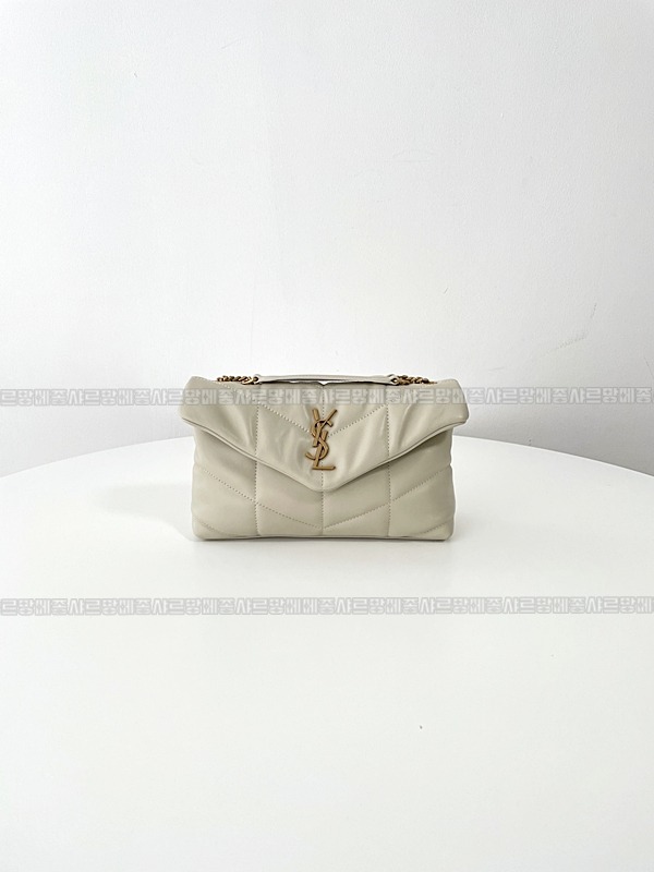 생로랑루루푸퍼백  20260411-105846-001루.jpg