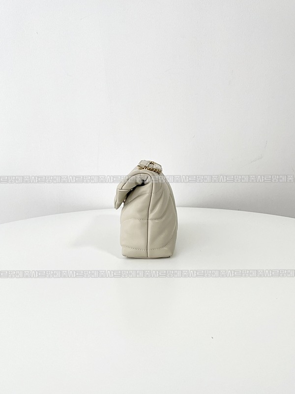 생로랑루루푸퍼백  20260411-105847-004루.jpg