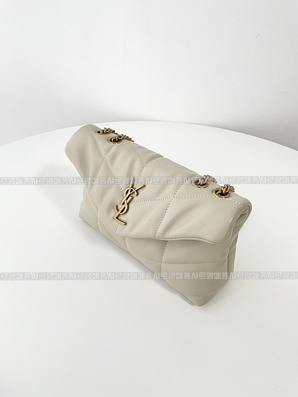 생로랑루루푸퍼백  20260411-105847-006루.jpg