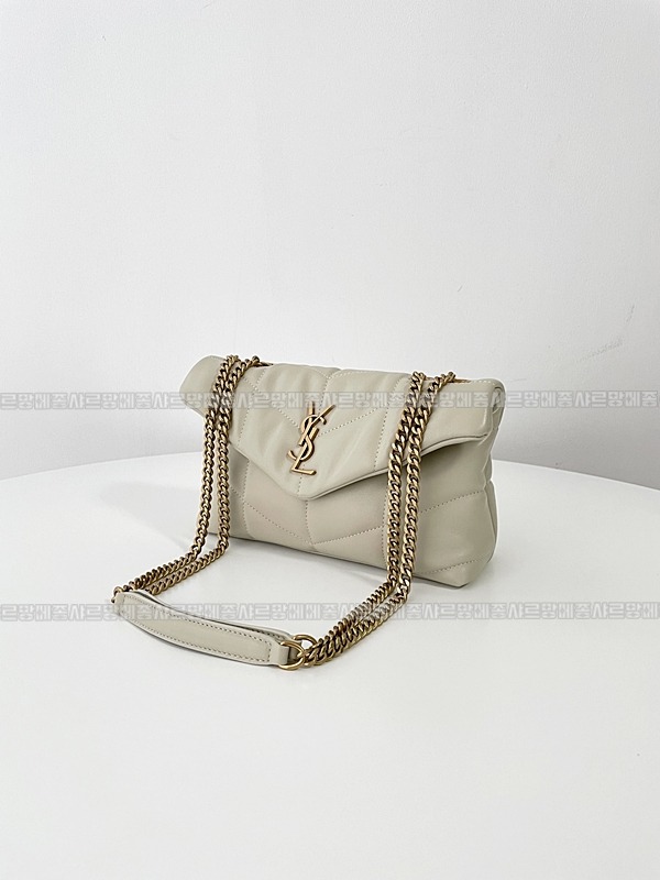 생로랑루루푸퍼백  20260411-105847-008루.jpg