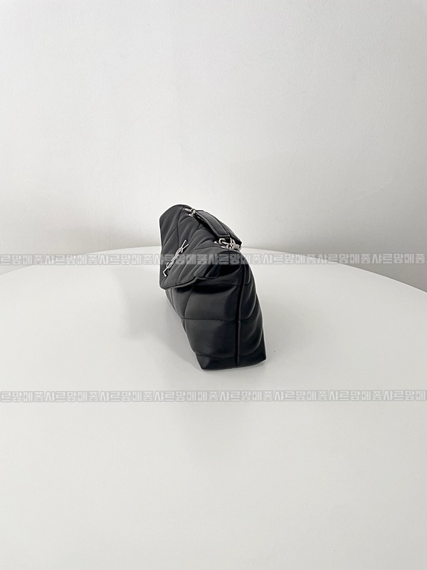 생로랑루루푸퍼백  20260411-112241-003루.jpg