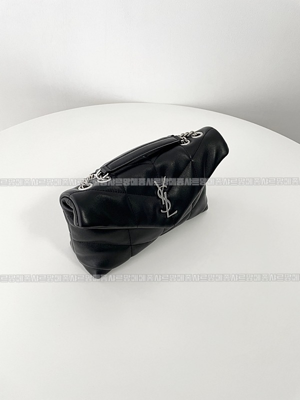 생로랑루루푸퍼백  20260411-112241-006루.jpg