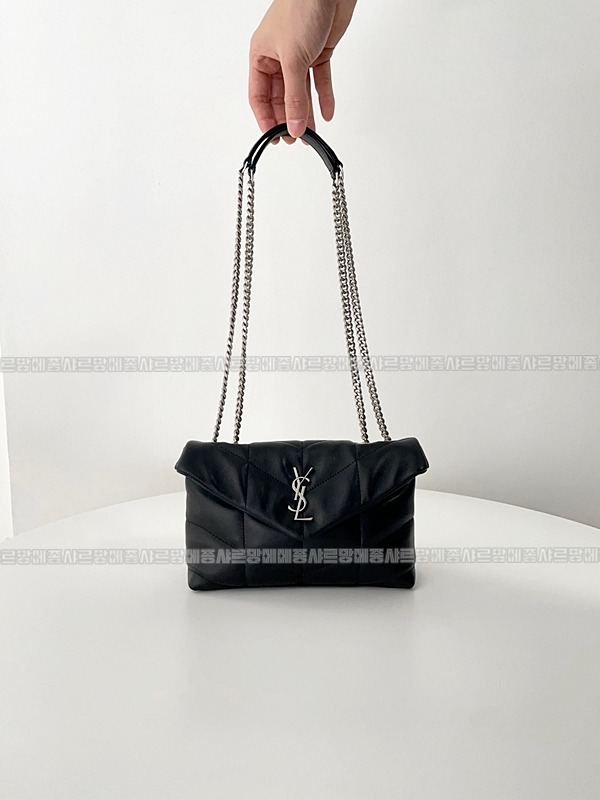 생로랑루루푸퍼백  20260411-112242-008루.jpg