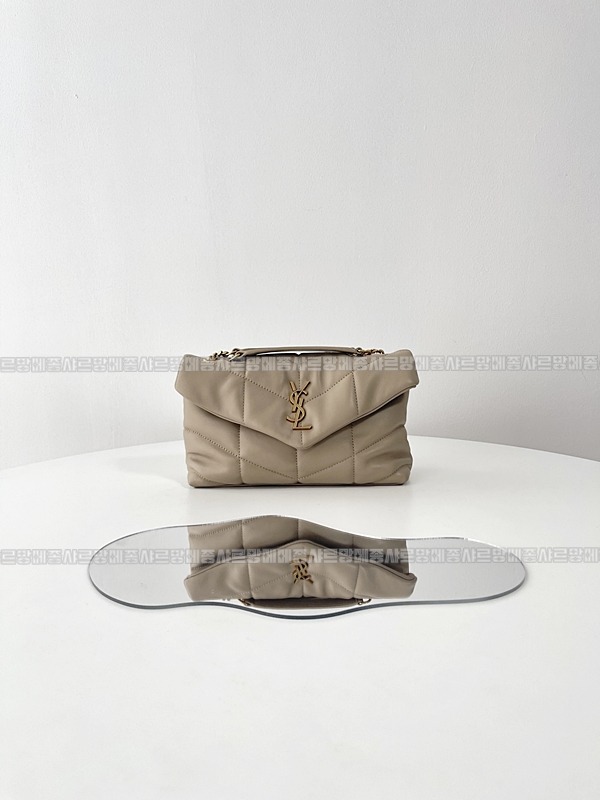 생로랑루루푸퍼백  20260411-112512-001루.jpg