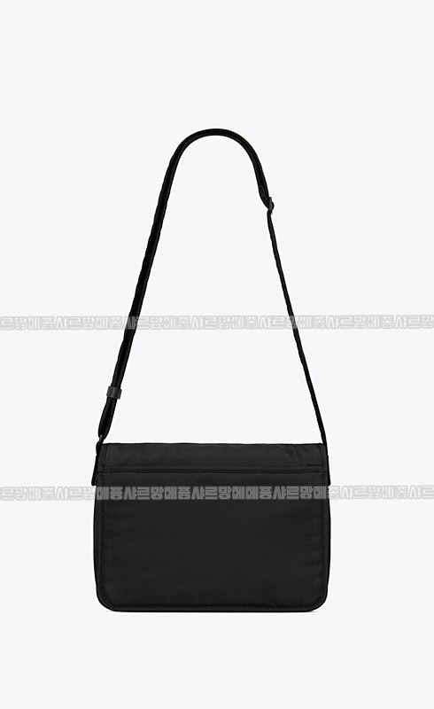 생로랑에코닐니키메신저백  20260411-114122-019루.jpg