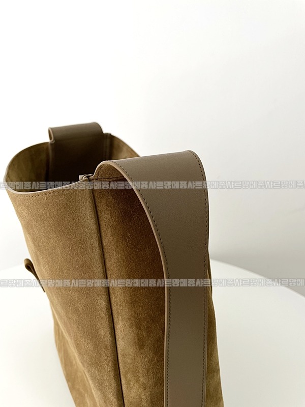 생로랑르5아7서플숄더백라지  20260411-115345-014루.jpg