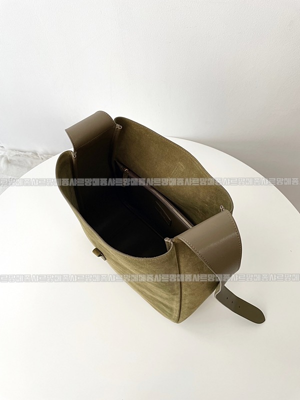 생로랑르5아7서플숄더백라지  20260411-115722-007루.jpg