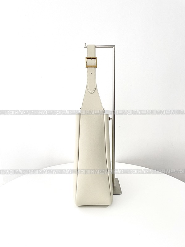 생로랑르5아7소프트라지  20260411-140526-004루.jpg