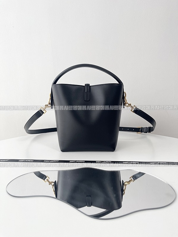 생로랑LE37버킷백  20260411-144658-003루.jpg