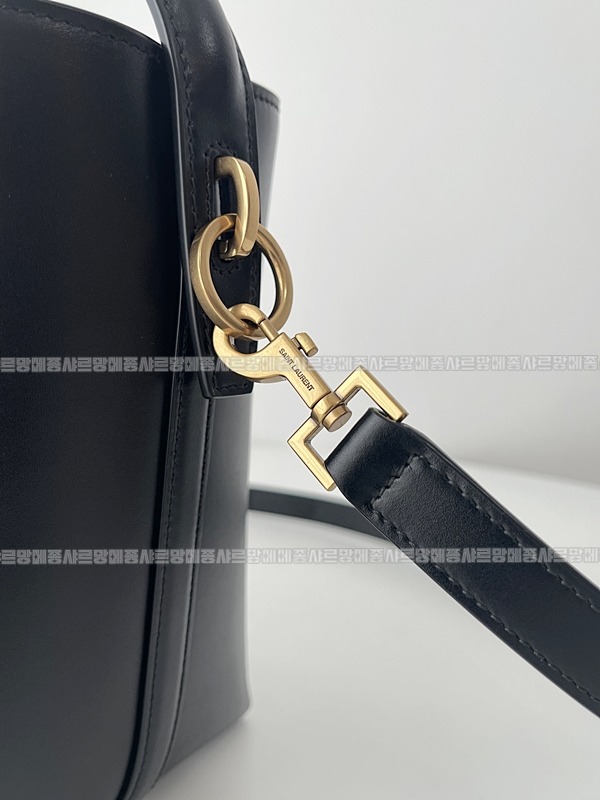 생로랑LE37버킷백  20260411-144659-012루.jpg