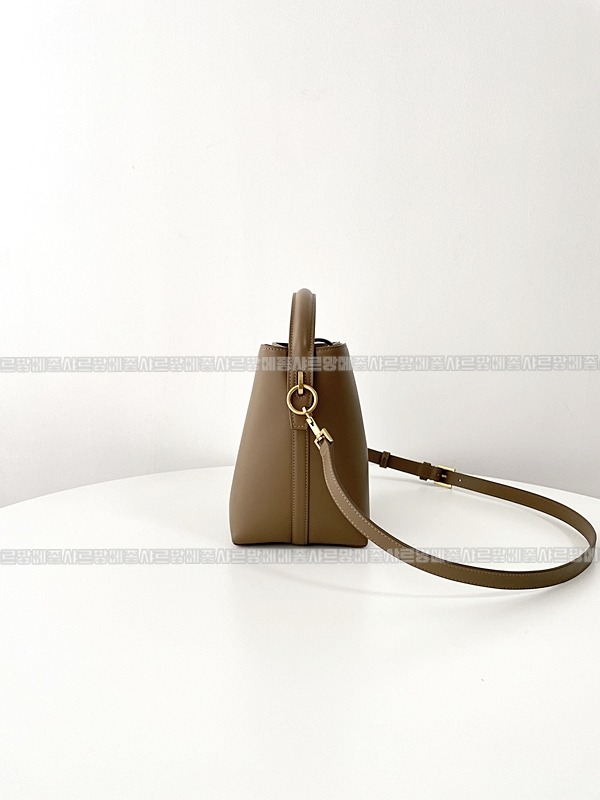 생로랑LE37버킷백  20260411-145026-004루.jpg