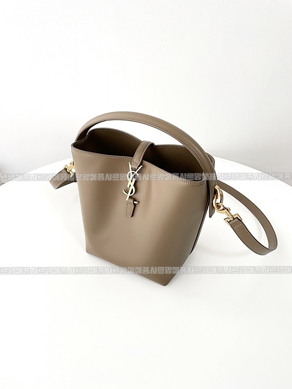 생로랑LE37버킷백  20260411-145027-006루.jpg
