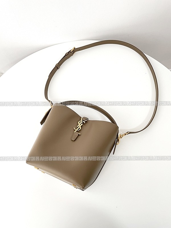 생로랑LE37버킷백  20260411-145027-007루.jpg