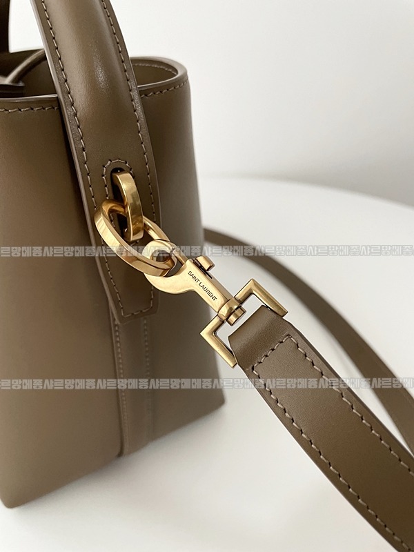 생로랑LE37버킷백  20260411-145028-012루.jpg