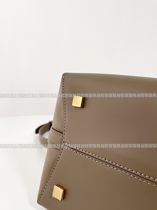 생로랑LE37버킷백  20260411-145029-018루.jpg