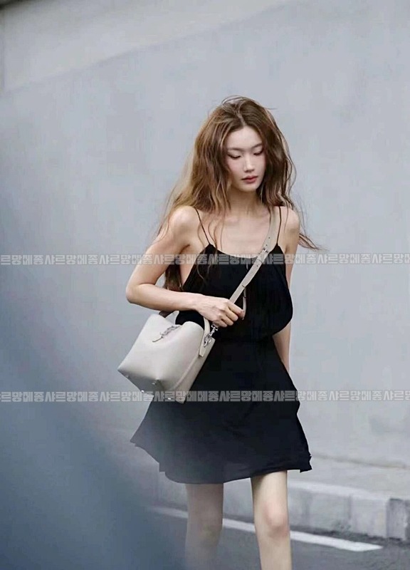 생로랑LE37버킷백  20260411-145748-025루.jpg