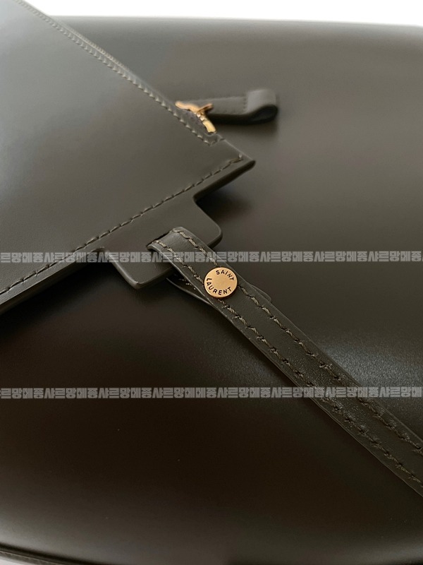 생로랑LE37버킷백미디움  20260411-164143-018루.jpg