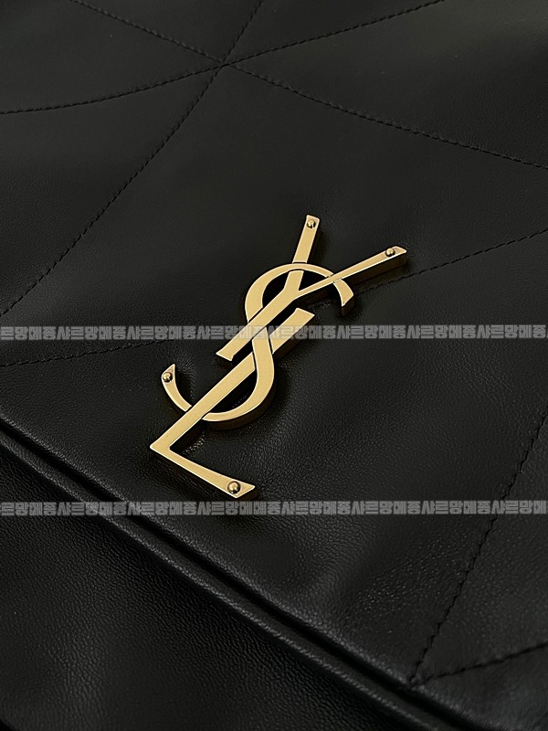 생로랑제이미레더4.3숄더백  20260411-165046-010루.jpg