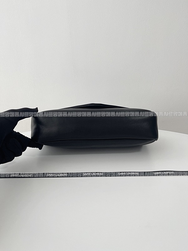 생로랑칼립소숄더백  20260411-171104-004루.jpg