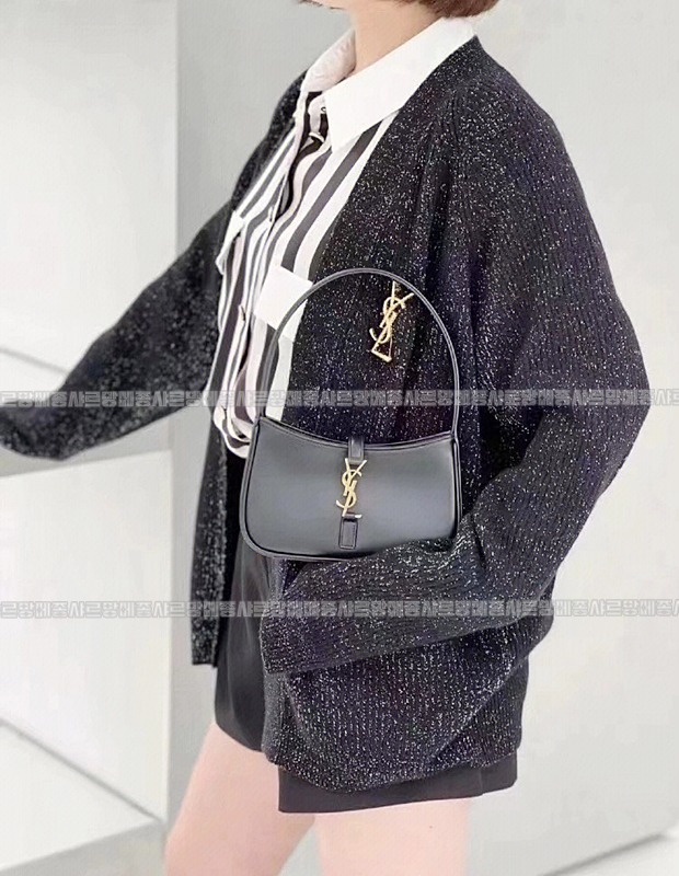 생로랑르5아7호보백미니  20260412-133124-019루.jpg