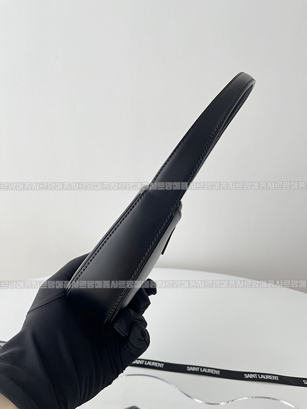 생로랑르5아7호보백미니  20260412-133121-004루.jpg