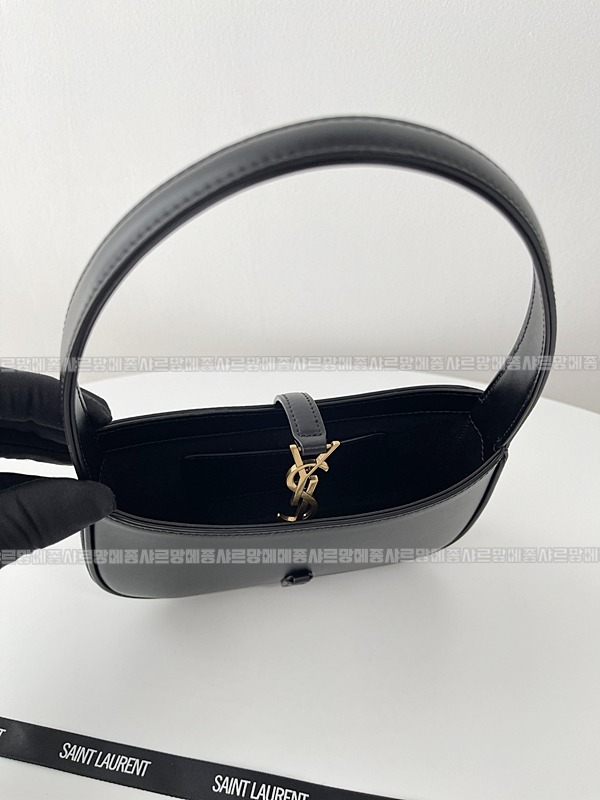 생로랑르5아7호보백미니  20260412-133122-006루.jpg