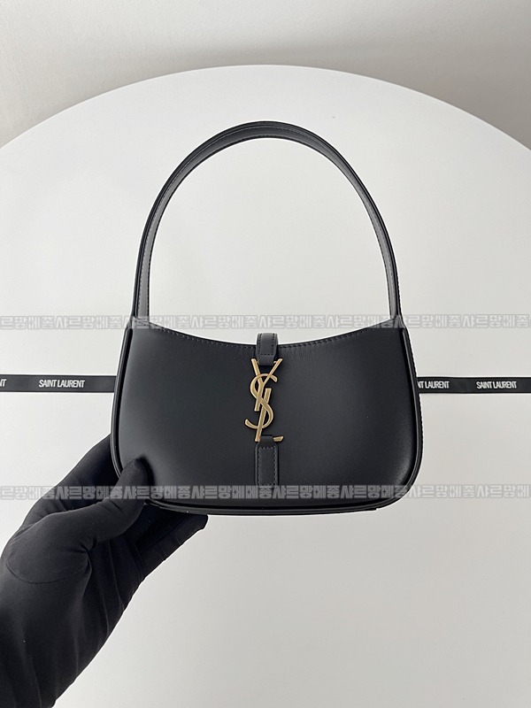 생로랑르5아7호보백미니  20260412-133122-011루.jpg