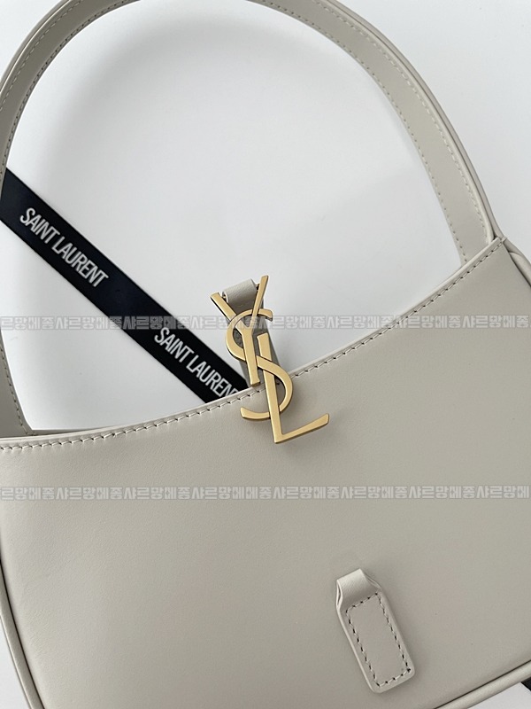 생로랑르5아7호보백미니  20260412-133712-008루.jpg