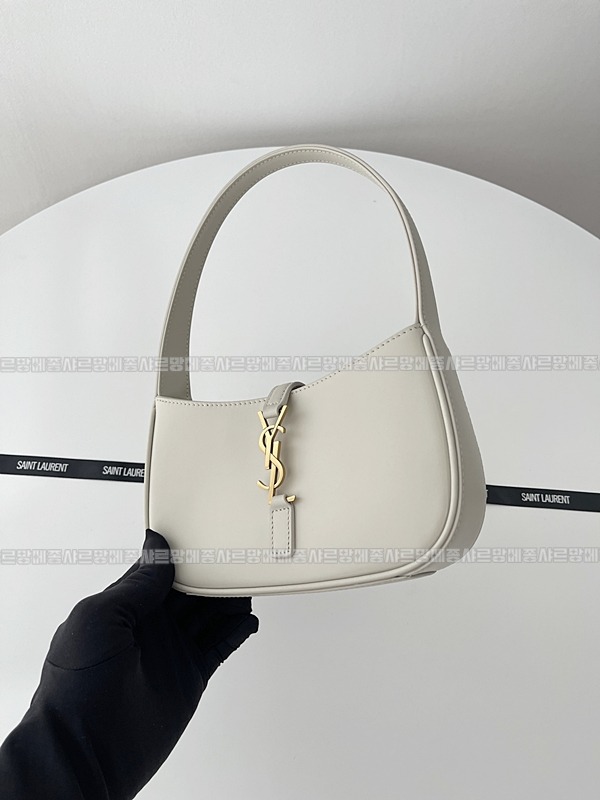 생로랑르5아7호보백미니  20260412-133712-011루.jpg