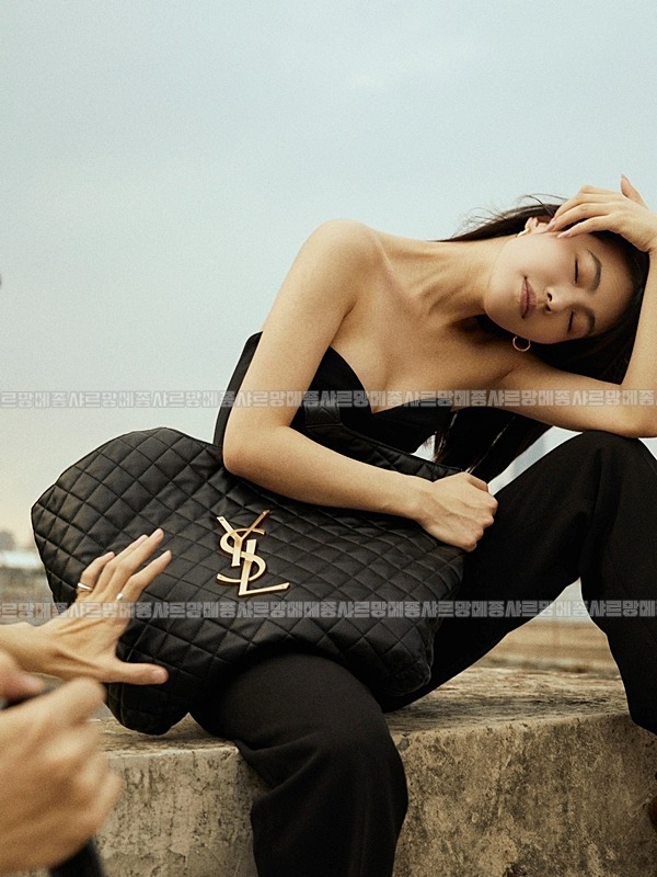 생로랑이카르맥시쇼퍼백라지  20260412-135508-036루.jpg