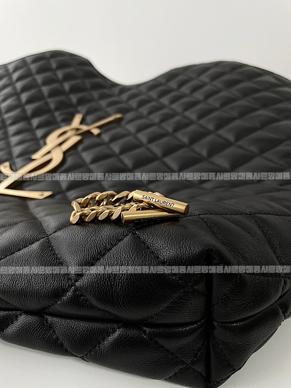 생로랑이카르맥시쇼퍼백라지  20260412-135502-013루.jpg