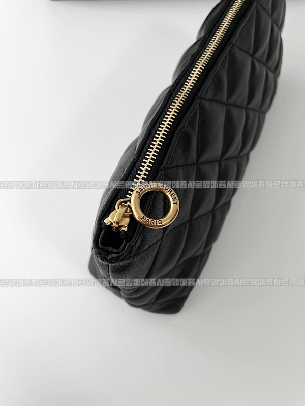 생로랑이카르맥시쇼퍼백라지  20260412-135504-021루.jpg