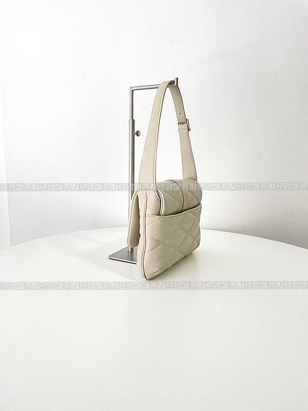 생로랑르57숄더백  20260412-140656-004루.jpg